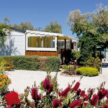 Mobil-home De Jean-michel Et Nicole Campsite *