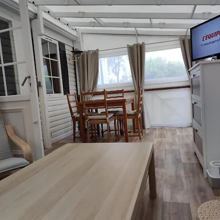 Mobil-home De Jean-michel Et Nicole مكان تخييم