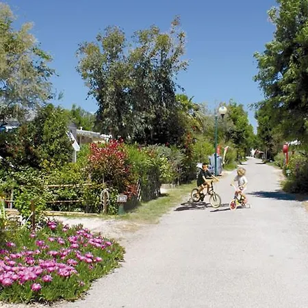 مكان تخييم Mobil-home De Jean-michel Et Nicole